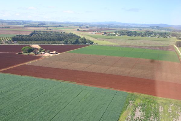 Atherton Airport Runway 15 Base Leg